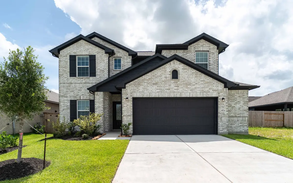 3611 Cardinal Pointe Drive, Angleton, TX 77515 - Image #1