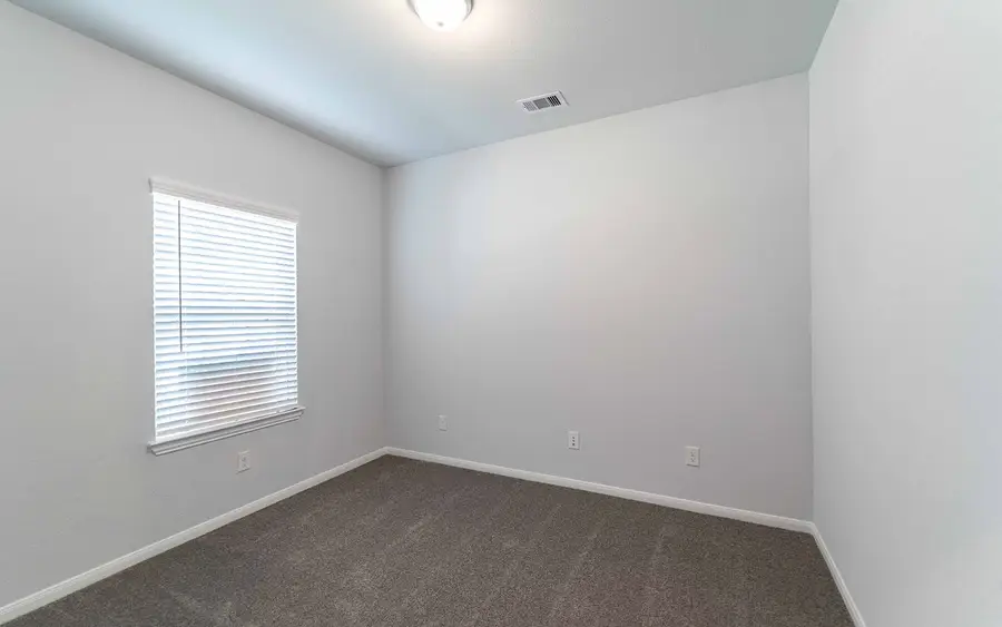 3611 Cardinal Pointe Drive, Angleton, TX 77515 - Image #2