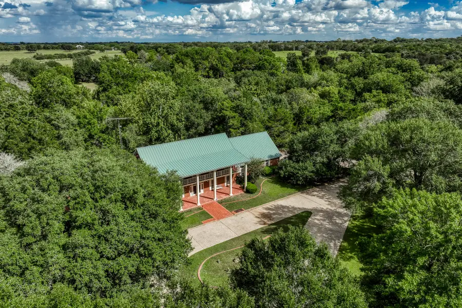 10507 Old Chappell Hill Road, Chappell Hill, TX 77426 - Image #3