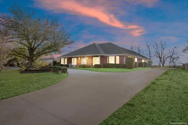 804 Mesquite Lane, Mexia, TX 76667