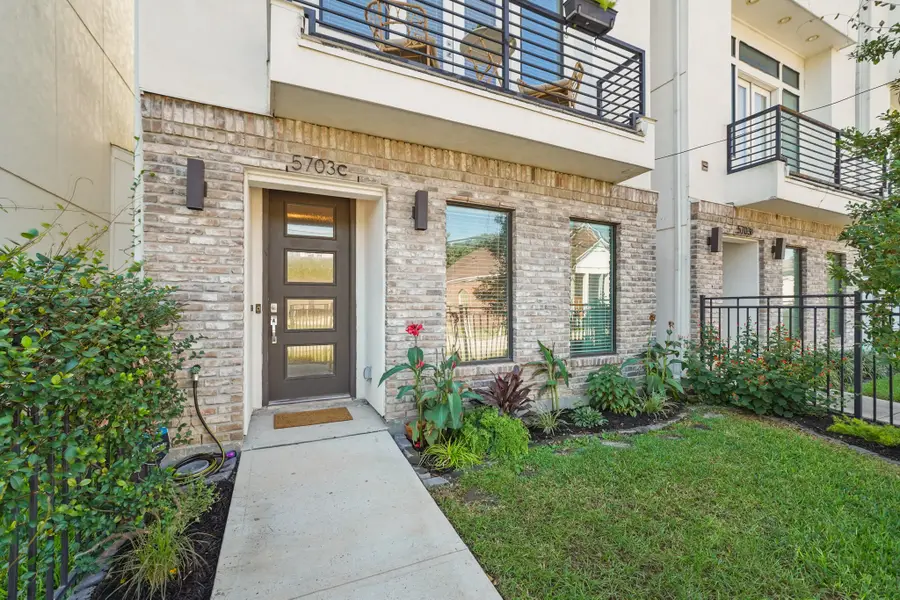 5703 Larkin Street #C, Houston, TX 77007 - Image #2