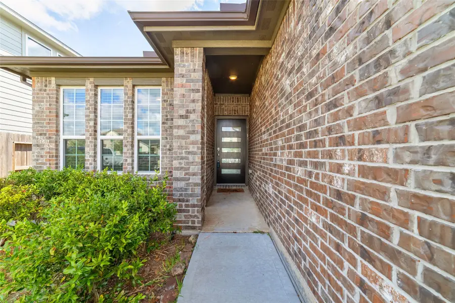 7819 Wyndham Harbor Court, Richmond, TX 77407 - #3