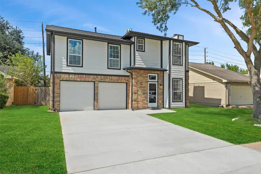 8506 Grand Knolls Drive, Houston, TX 77083 - Image #2