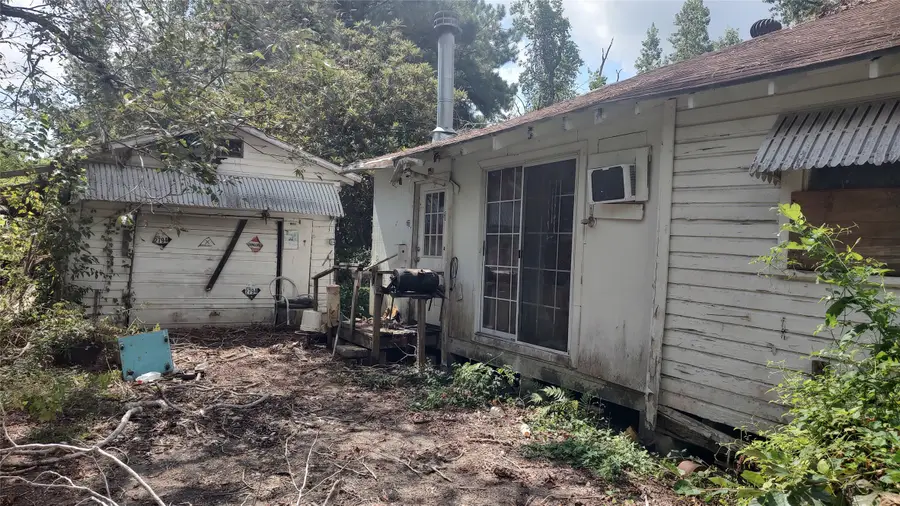 465 S 14th Street, Silsbee, TX 77656 - Image #2