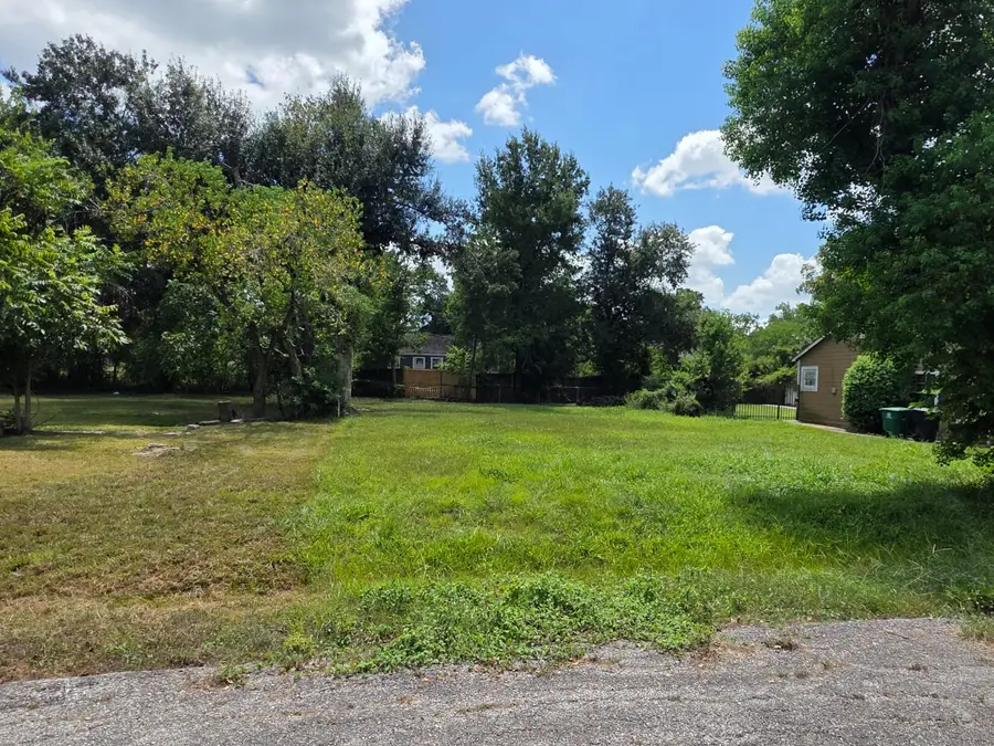 6821 Beachwood Street, Houston, TX 77021 - #2
