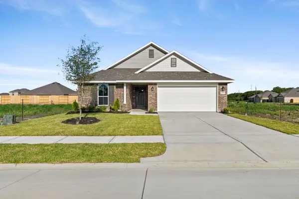 2249 Post Oak Circle, Dayton, TX 77525