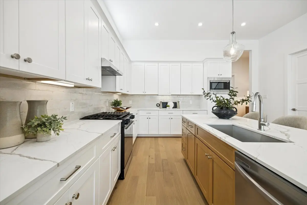 1524 W 21st St, Houston, TX 77008 - #1