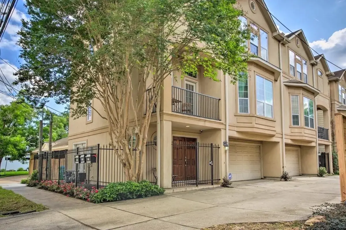 207 Knox Street, Houston, TX 77007 - #1