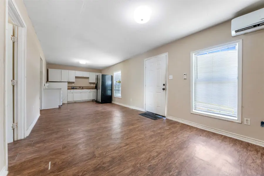422 2nd Avenue N, Texas City, TX 77590 - #2