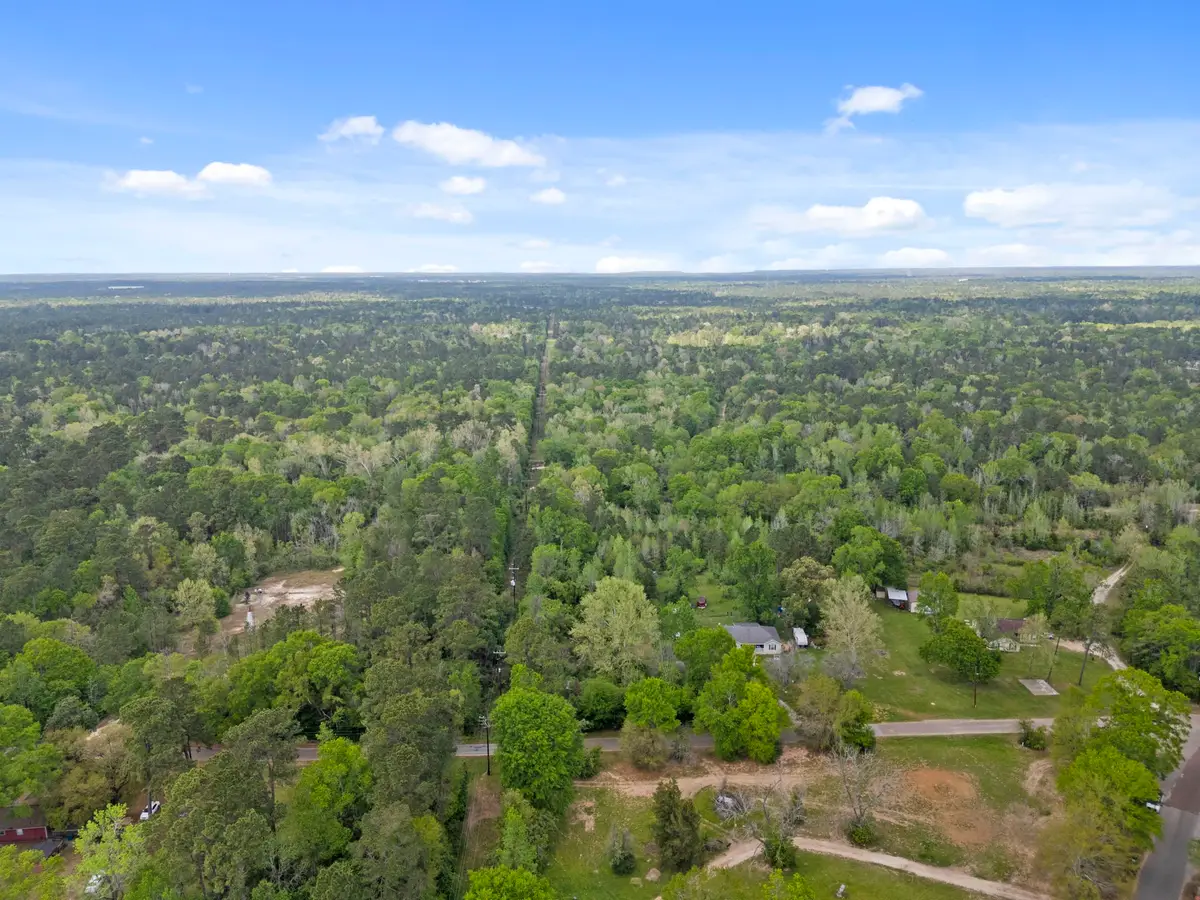 000 Old Texaco Camp Road, Conroe, TX 77302 - #1