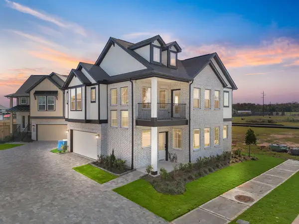 1310 Shaded Rock Drive, Missouri City, TX 77459