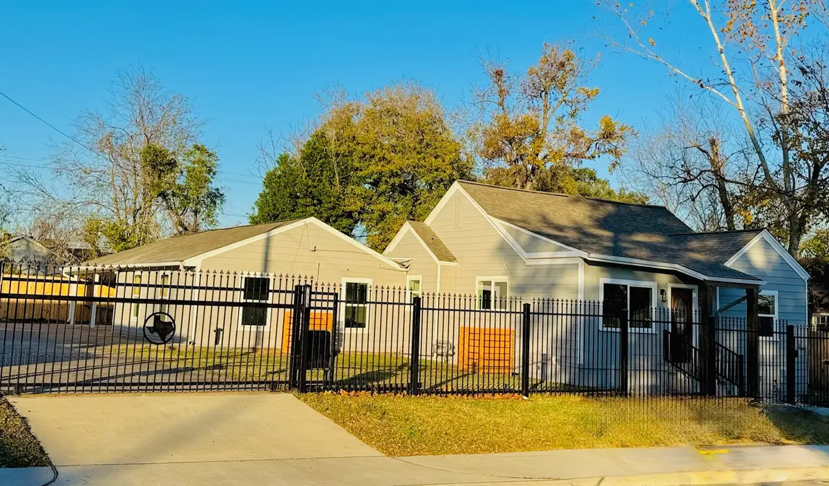7909 Goode Street, Houston, TX 77012 - Image #1