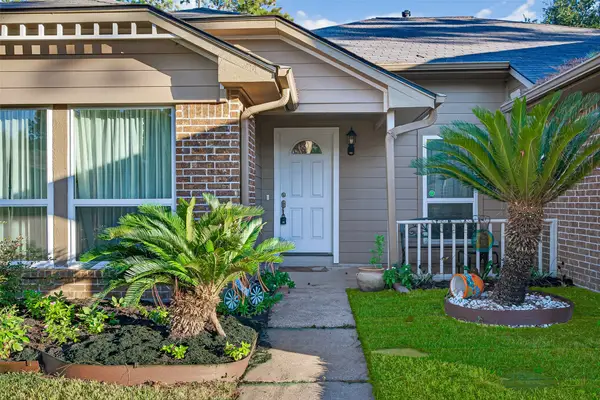 8526 Greenleaf Lake Drive, Houston, TX 77095