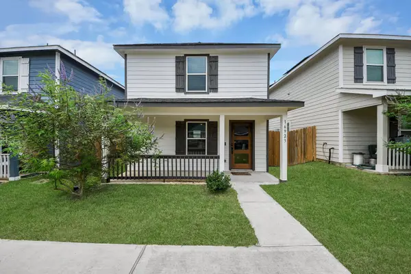 16923 Marie Village Drive, Conroe, TX 77306