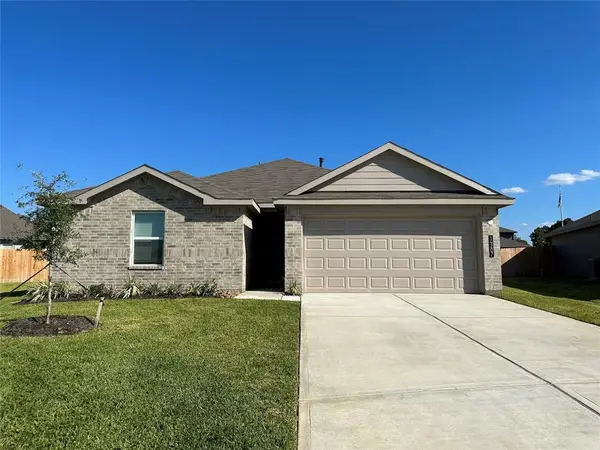 14207 Yellow Jacket Ct, Willis, TX 77318