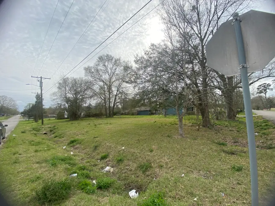 4775 Cleveland Street, Beaumont, TX 77703 - Image #3