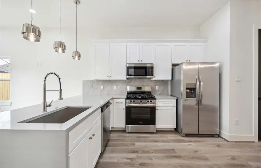 7980 Angus Street #A/B, Houston, TX 77028 - #2