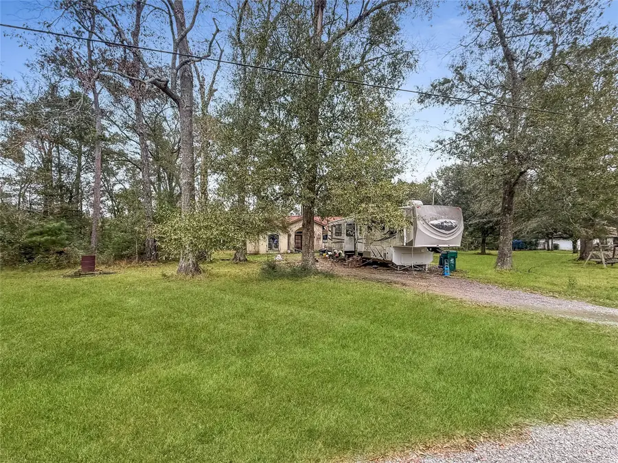 4585 Eaves Road, Vidor, TX 77662 - Image #2