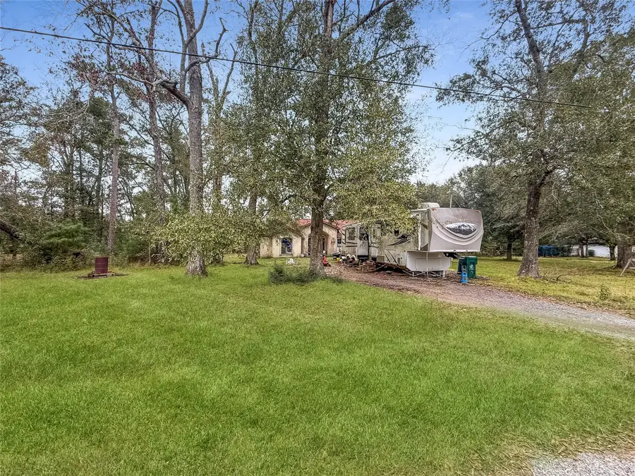 4585 Eaves Road, Vidor, TX 77662 - Image #3