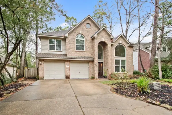 91 Alden Glen Drive, The Woodlands, TX 77382