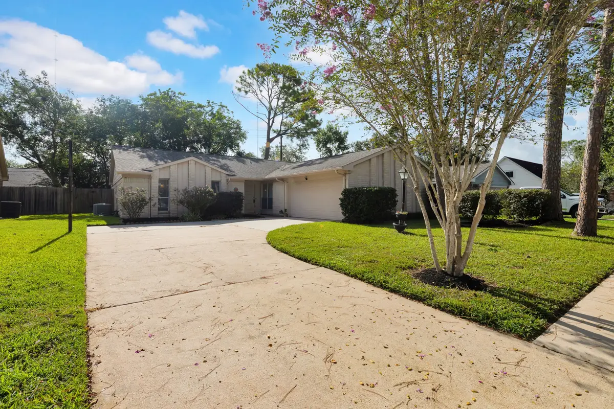 3203 Cherry Creek Drive, Missouri City, TX 77459 - #1