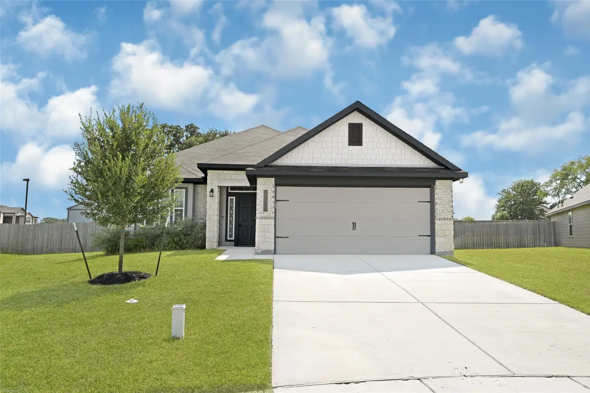 100 Colbys Way, Montgomery, TX 77356 - Image #1