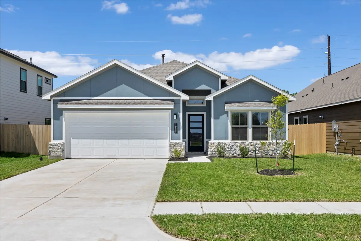 506 Magnetic Hill Dr, Crosby, TX 77532 - Image #1