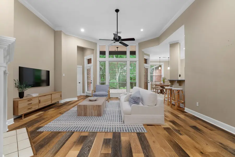 117 Lake View Circle, Montgomery, TX 77356 - Image #2