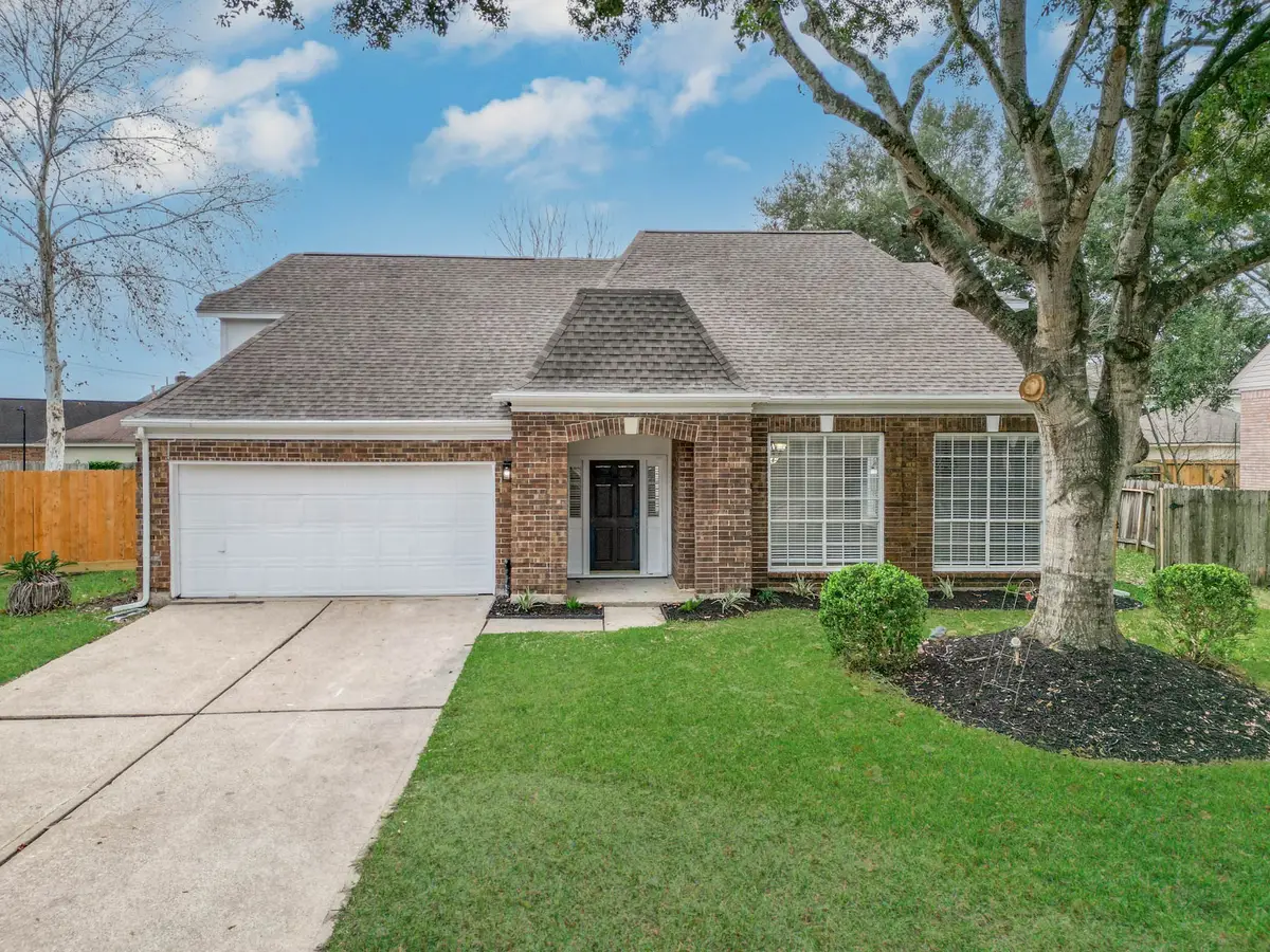 2106 Spyglass Drive, League City, TX 77573 - Image #1