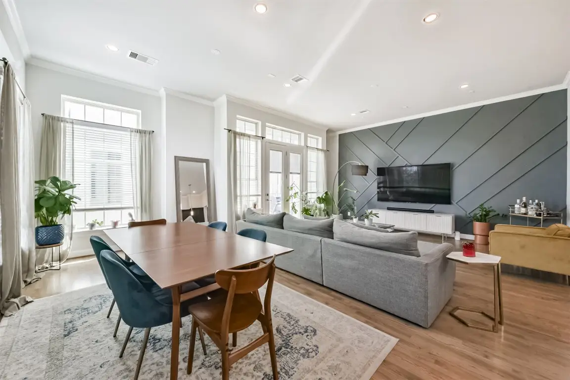 1040 W 26th Street #E, Houston, TX 77008 - #1