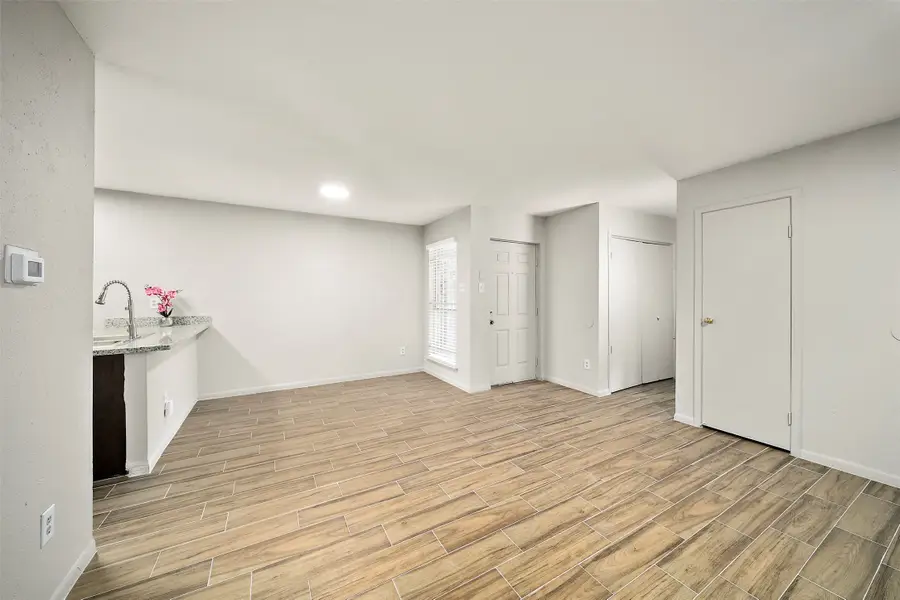 10001 Westpark Drive #75, Houston, TX 77042 - #2