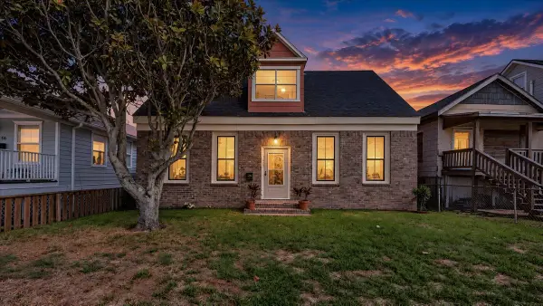 1614 Avenue O, Galveston, TX 77550