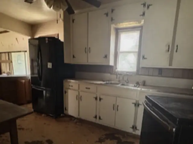 113 Iden Drive, Angleton, TX 77515 - #3
