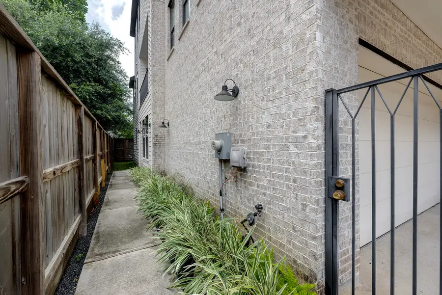 3918 Floyd Street, Houston, TX 77007 - #2