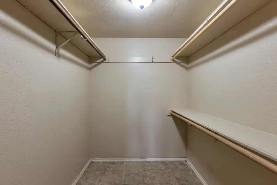 9797 Leawood Boulevard #303, Houston, TX 77099 - Image #3