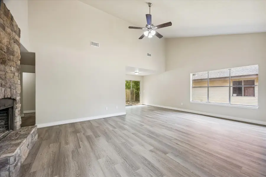 229 E Forest Avenue, Shoreacres, TX 77571 - #2