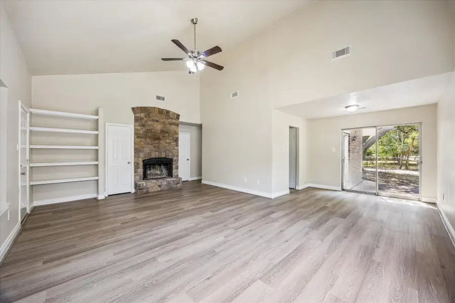 229 E Forest Avenue, Shoreacres, TX 77571 - #3