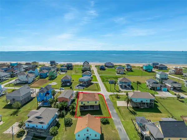 2019 Vista Dr Drive, Crystal Beach, TX 77650