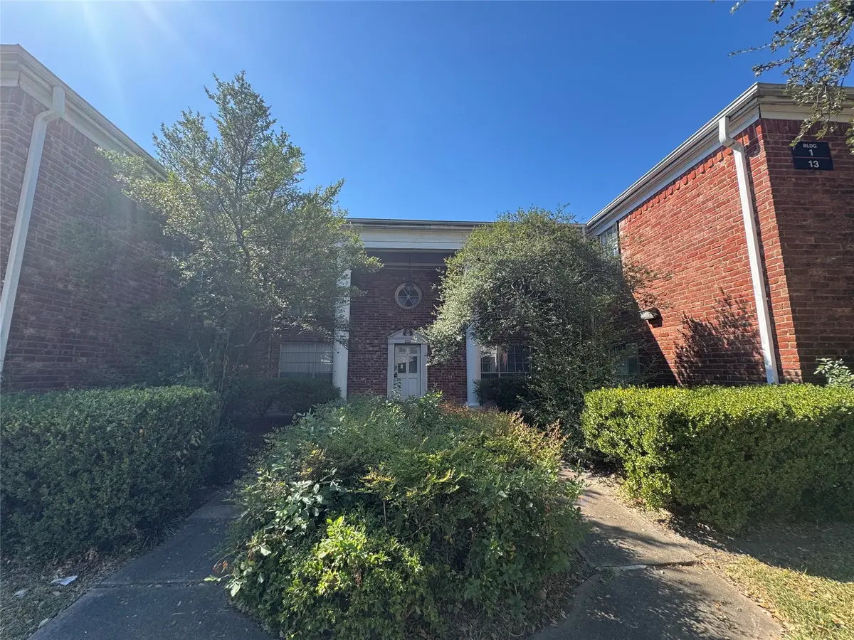 9201 Clarewood Drive #10, Houston, TX 77036 - Image #1