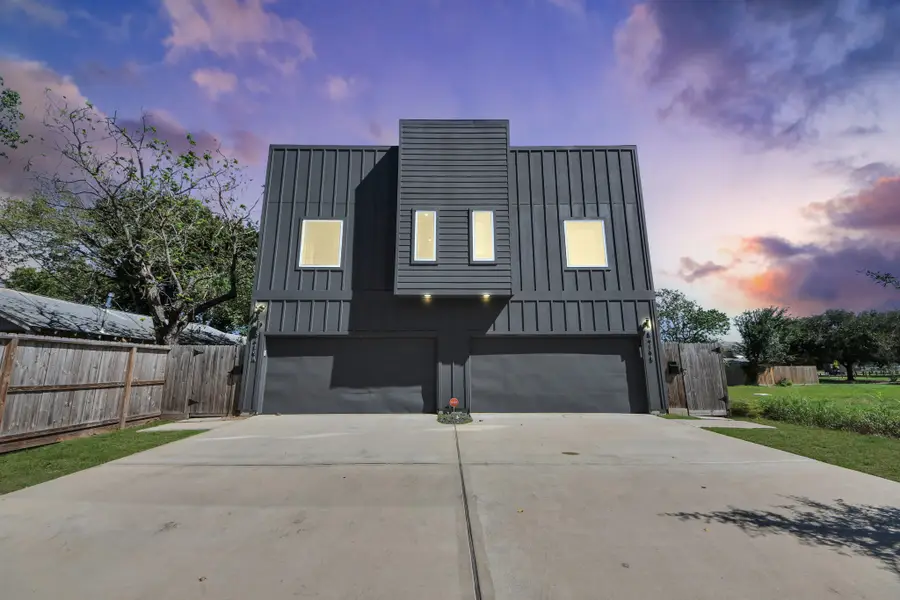 8419 Woodward Street, Houston, TX 77051 - #2