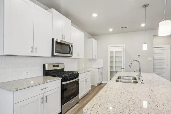 3119 Quiet Sunset Drive, Houston, TX 77080