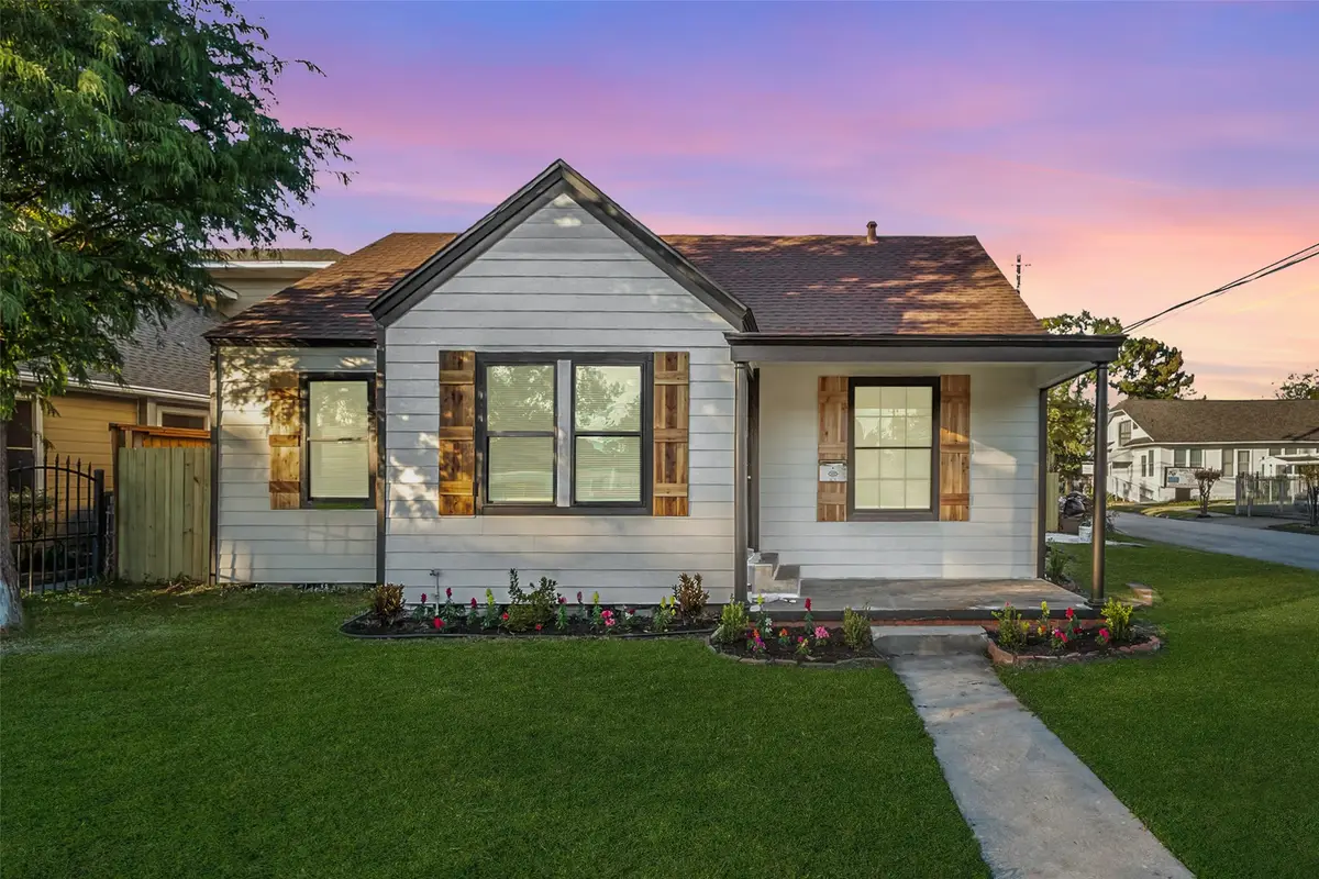 6829 Japonica Street, Houston, TX 77087 - #1