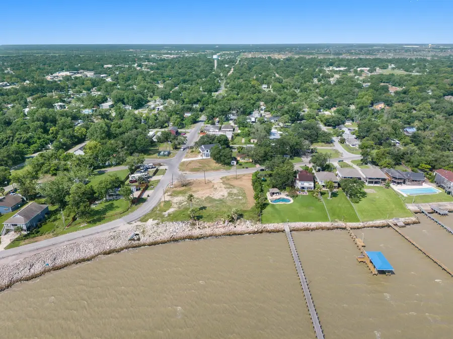 4215 Bayshore, Bacliff, TX 77518 - Image #2