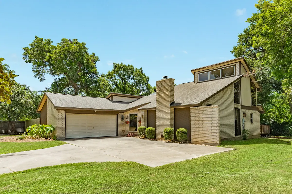 101 Huckleberry Drive, Lake Jackson, TX 77566 - #1