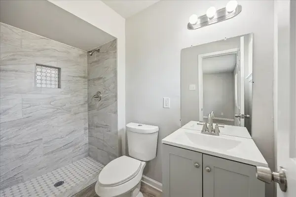 5922 Fontenelle Drive, Houston, TX 77035