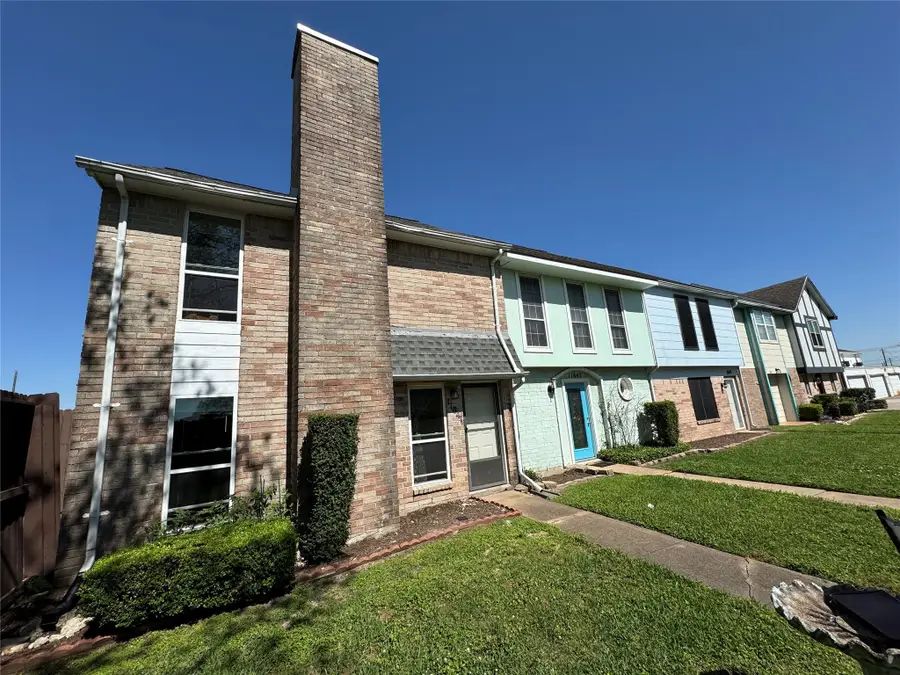 11847 Algonquin Drive, Houston, TX 77089 - Image #2