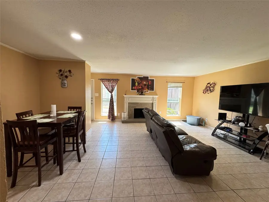 11847 Algonquin Drive, Houston, TX 77089 - Image #3
