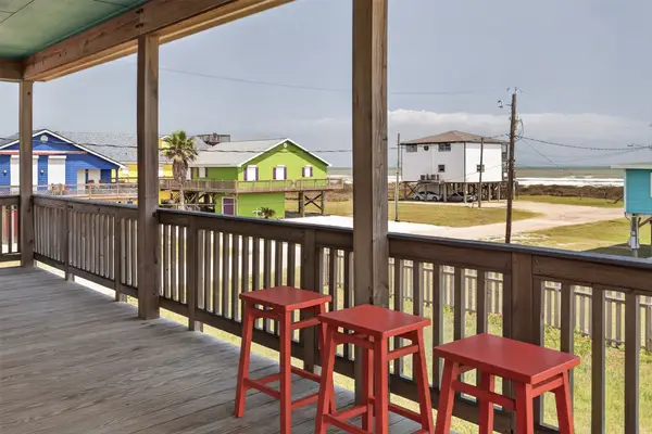 145 Belanger Avenue, Surfside Beach, TX 77541