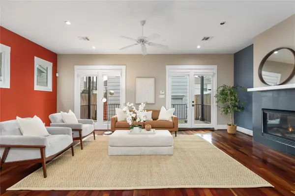 916 Nicholson Street, Houston, TX 77008