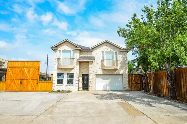 6623 Gulf Freeway, Houston, TX 77087